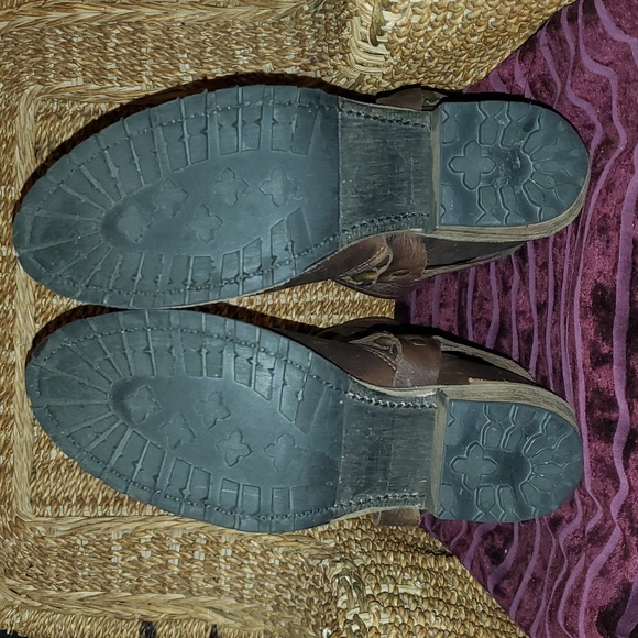 Vintage Shoe Company Leather Boots - Picture 9 of 14